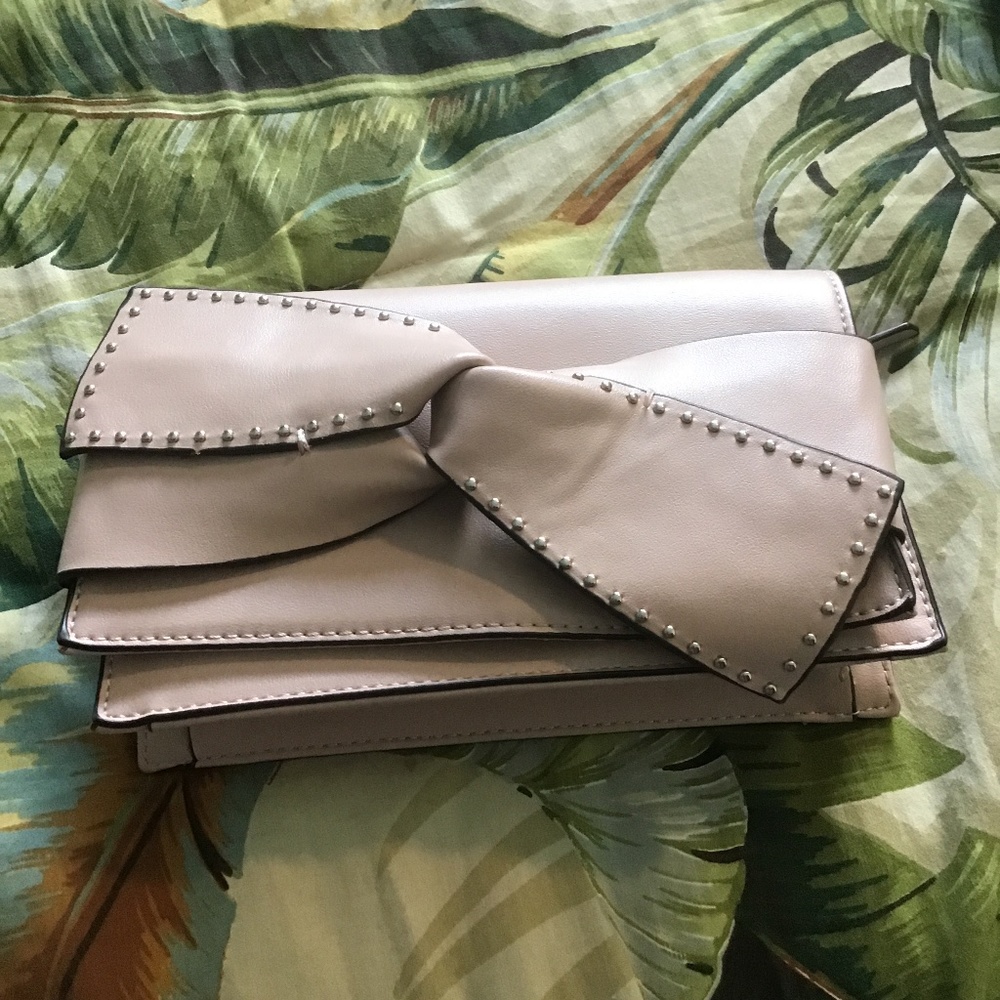 Jessica Simpson pearl pink purse